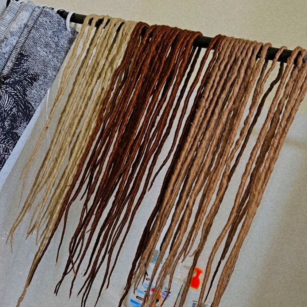 DE dreadfullhippie dreadlocks 40 count/platinum blonde, toffy, sandy blonde